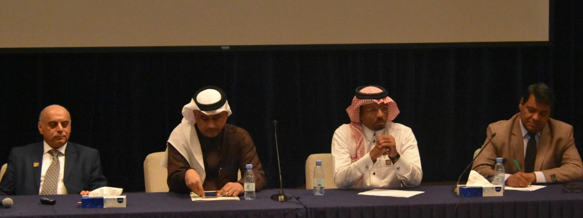 الجامعة تشارك في ندوة "الاستثمار السياحي" بغرفة أبها جامعة الملك خالد